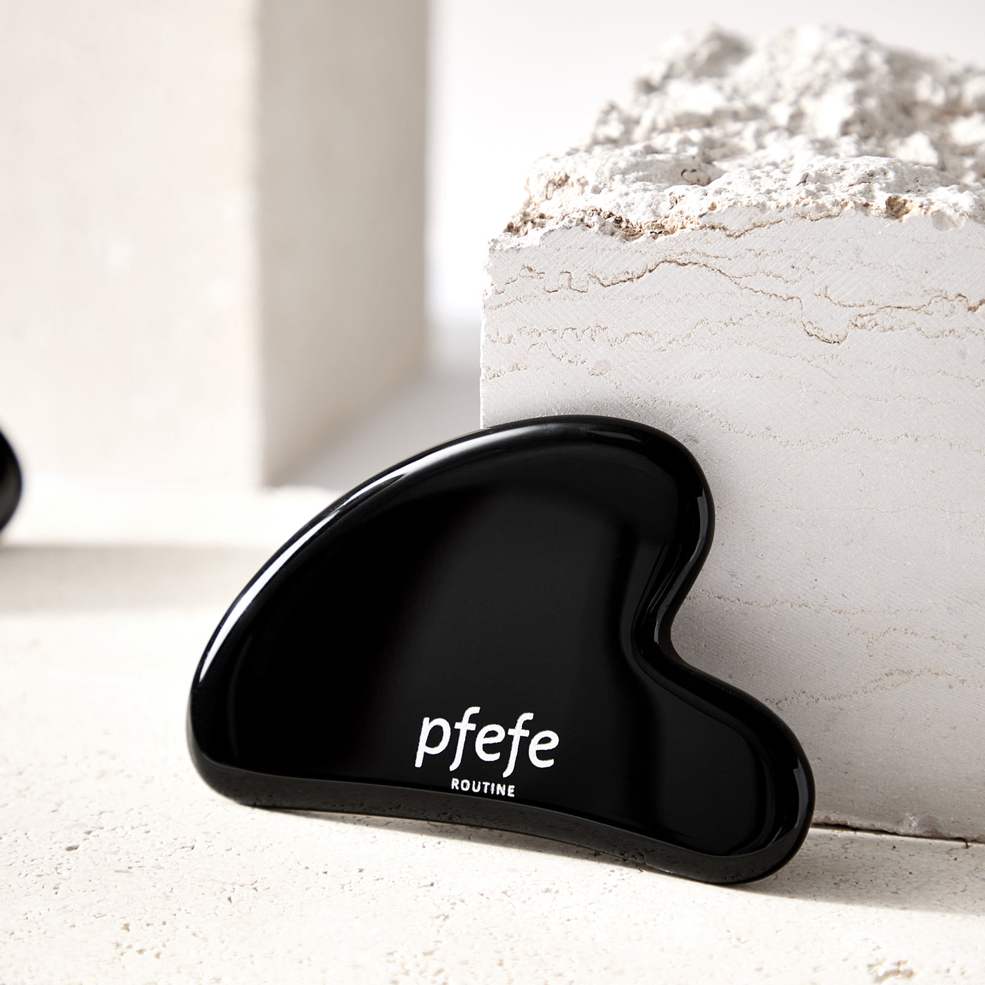 PFEFE Black Quartz Gua Sha
